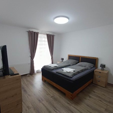 Neue, Moderne Penthousewohnung Sighişoara Exteriör bild