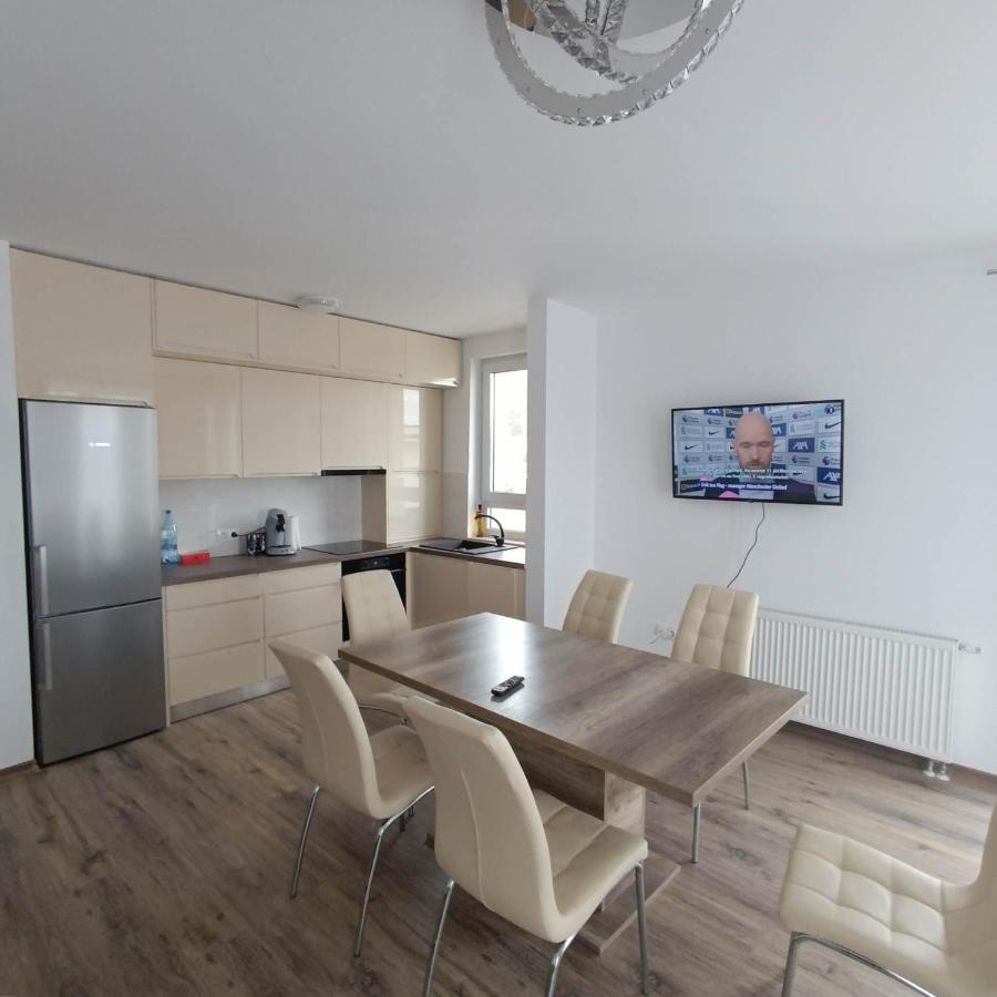 Neue, Moderne Penthousewohnung Sighişoara Exteriör bild