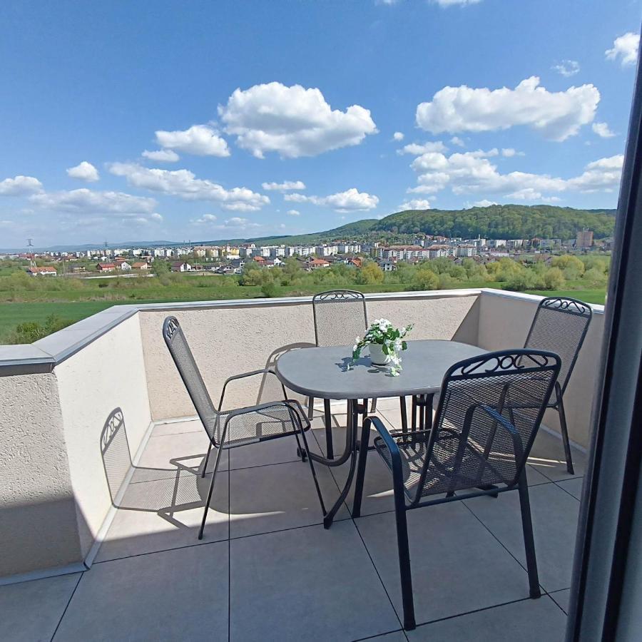 Neue, Moderne Penthousewohnung Sighişoara Exteriör bild